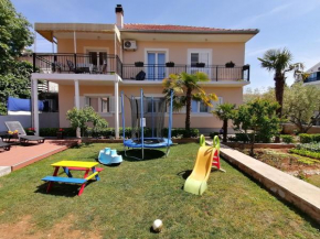 Apartments for families with children Vodice - 4181